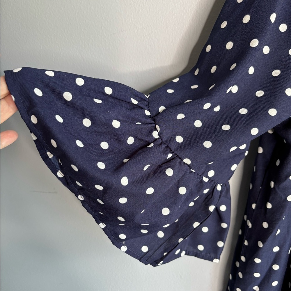 SHE + SKY BLOUSE - Picture 4 of 5